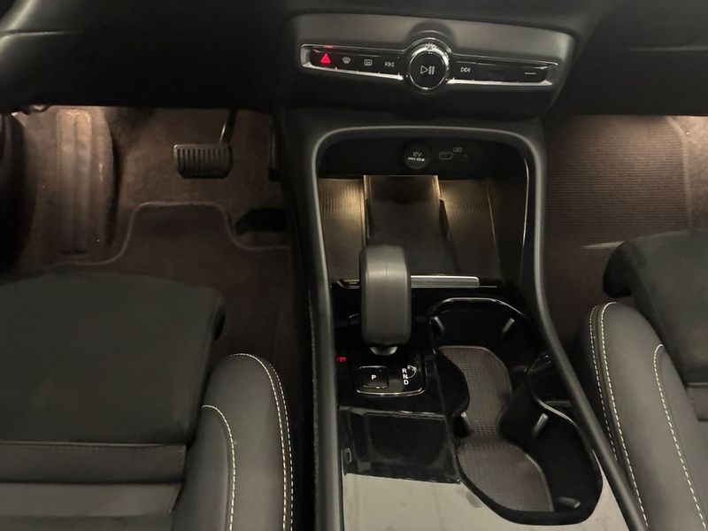 Volvo C40 Recharge bild 7