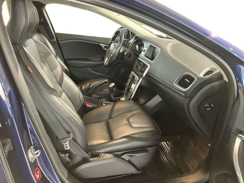Volvo V40 bild 4