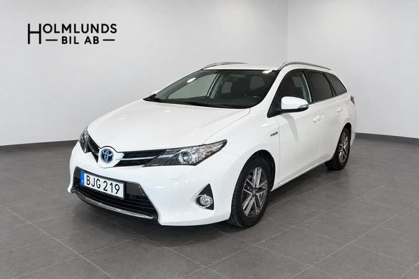 Toyota Auris Touring Sports Hybrid e-CVT Edition Feel V-Hjul - 2015