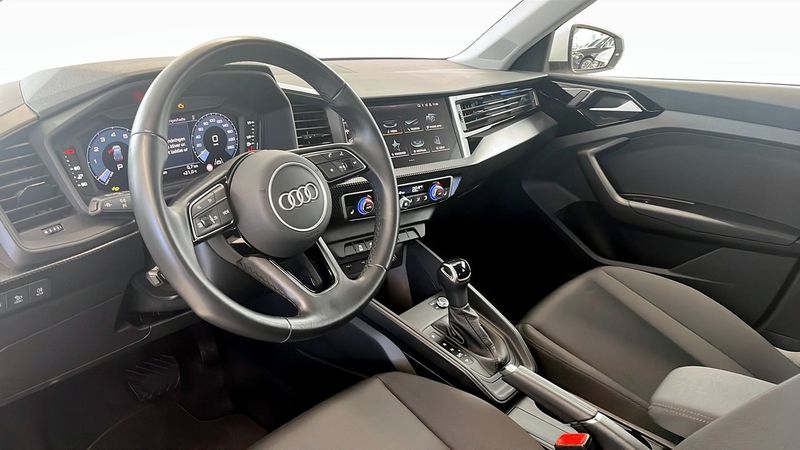 Audi A1 bild 8