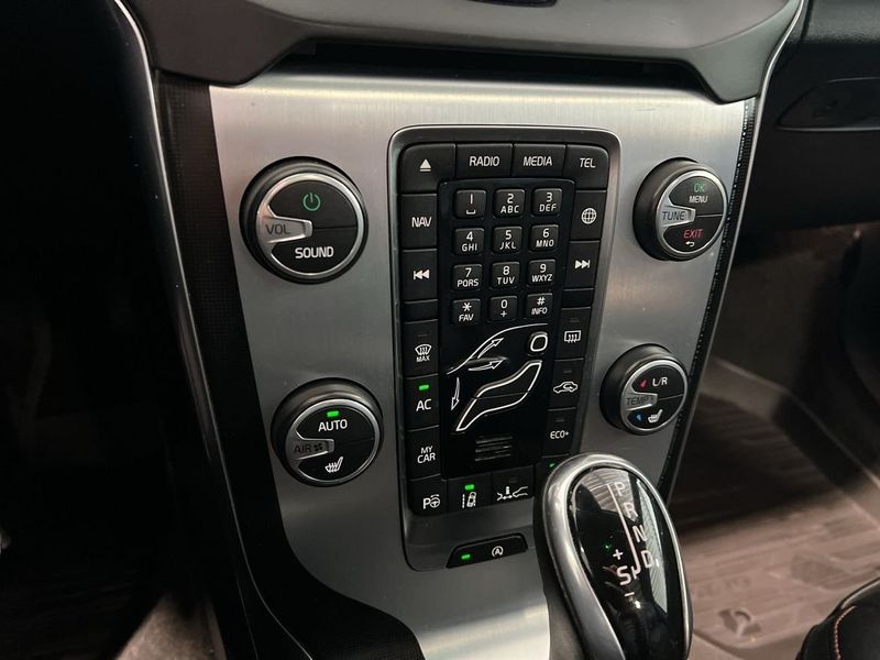 Volvo V40 bild 25