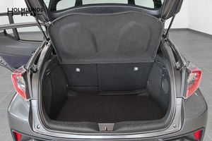 Toyota C-HR bild 8