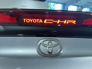 Toyota C-HR bild 21