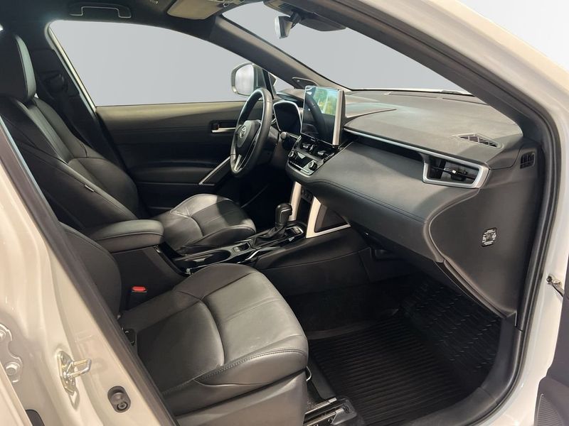 Toyota Corolla Cross bild 6