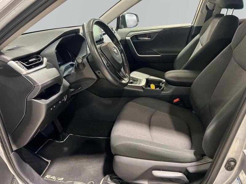 Toyota RAV4 bild 12