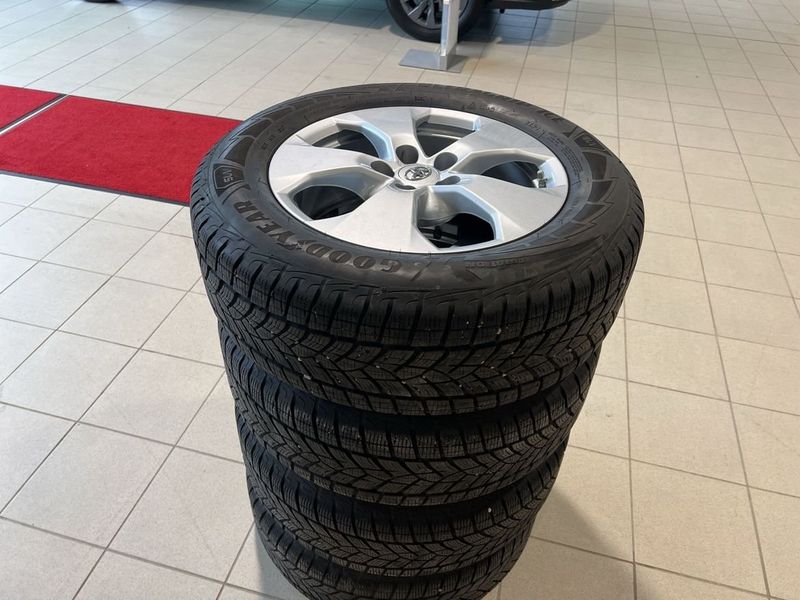 Toyota RAV4 bild 21