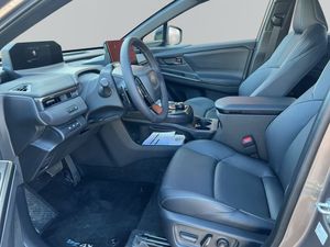 Toyota bZ4X Touring bild 12