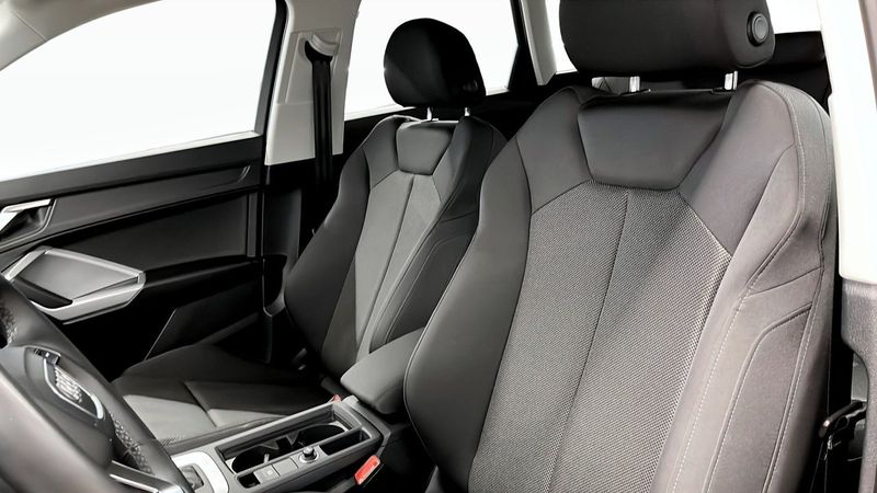 Audi Q3 bild 10