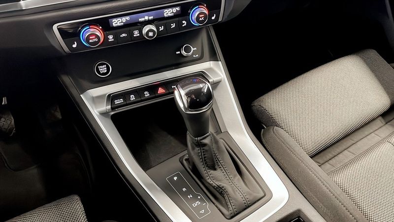 Audi Q3 bild 14