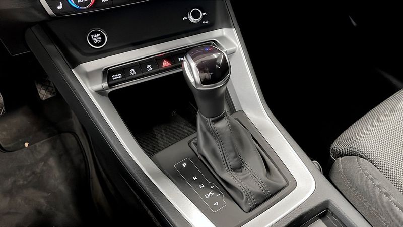 Audi Q3 bild 14