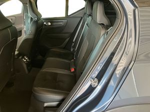 Volvo XC40 bild 7