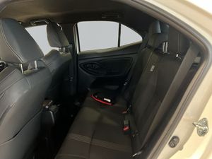 Toyota Yaris Cross bild 11