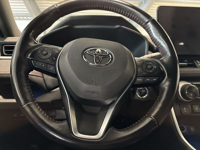 Toyota RAV4 bild 13