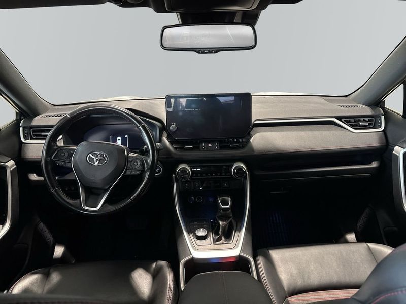 Toyota RAV4 bild 8