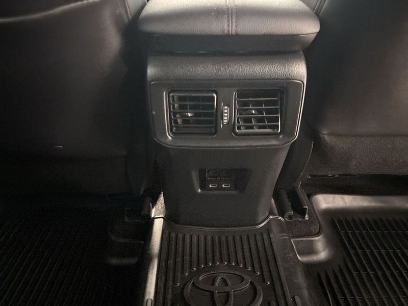 Toyota RAV4 bild 25