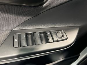 Toyota C-HR bild 24