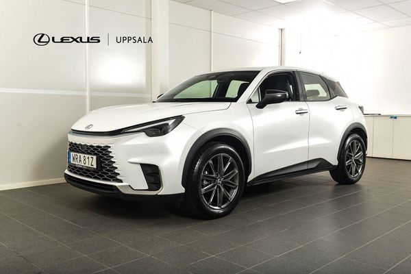 Lexus LBX 1.5 Elegant Techpaket FWD - 2024