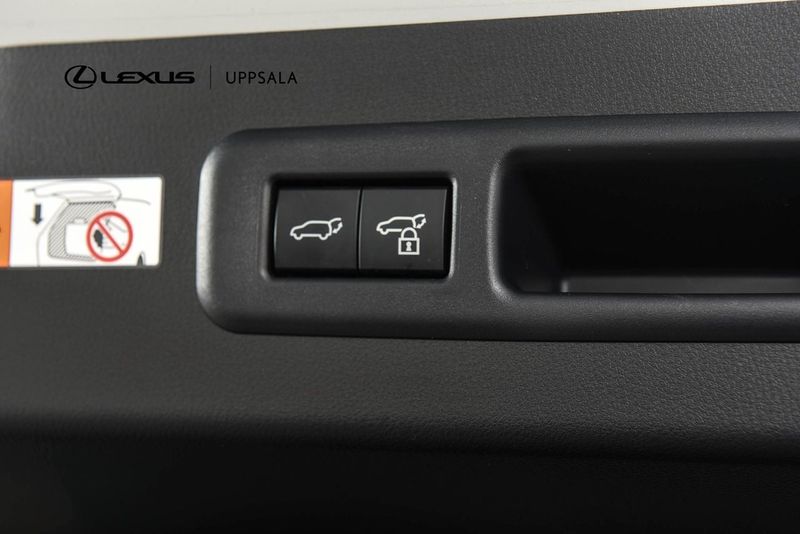 Lexus LBX bild 10