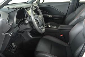 Lexus LBX bild 6