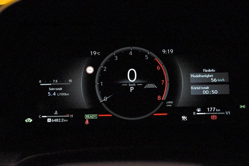 Lexus LBX bild 17