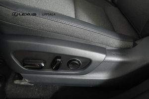 Lexus RZ bild 12