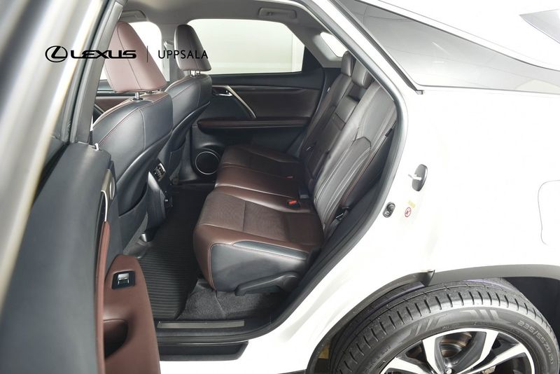 Lexus RX bild 7