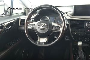 Lexus RX bild 9