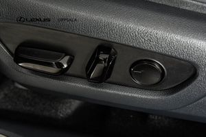 Lexus RX bild 11
