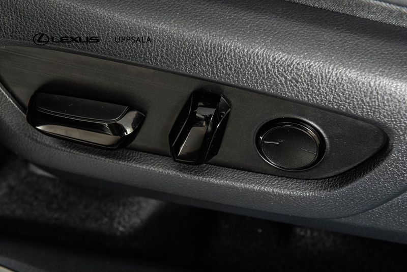 Lexus RX bild 11