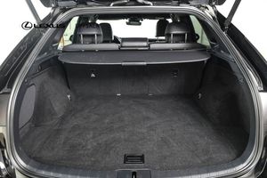 Lexus RX bild 9