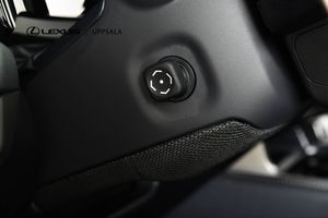 Lexus RX bild 12