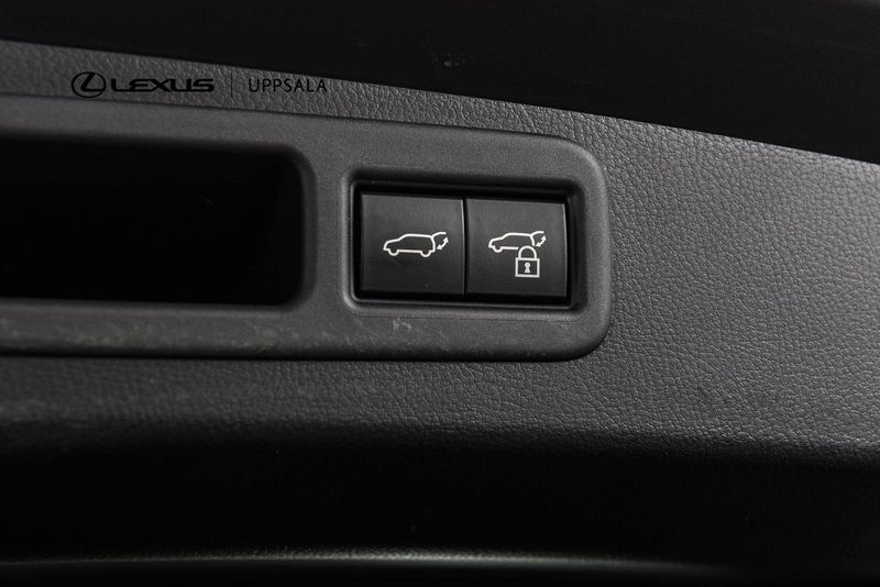 Lexus RX bild 11