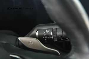 Lexus RX bild 15