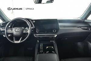 Lexus RX bild 8