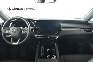 Lexus RX bild 8