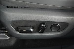 Lexus RX bild 12