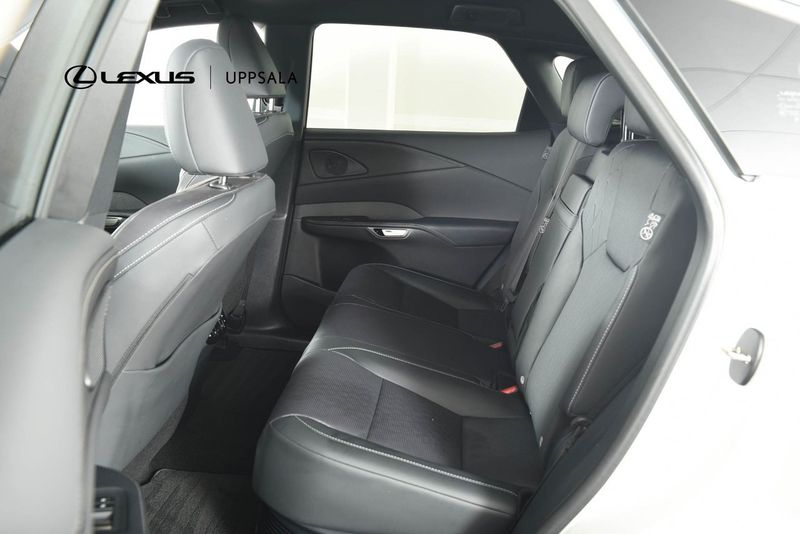 Lexus RX bild 7