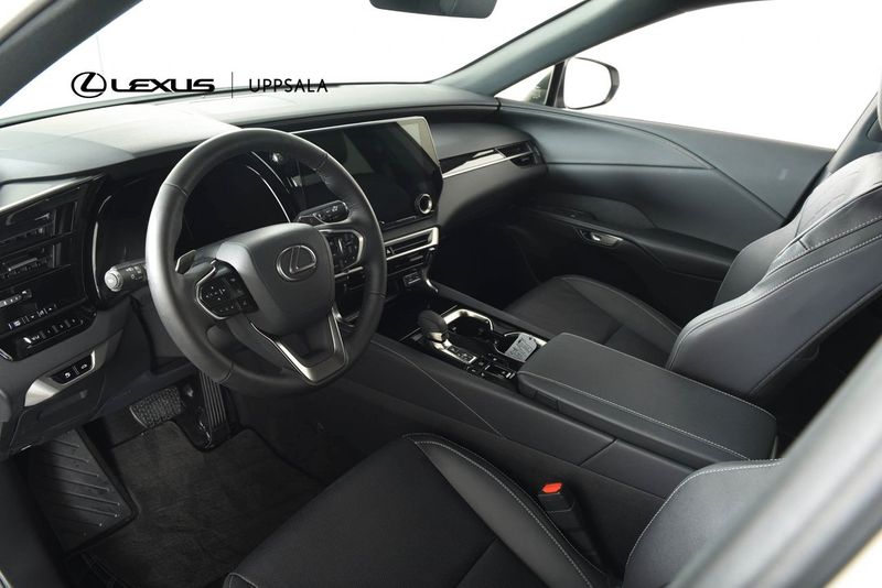 Lexus RX bild 6