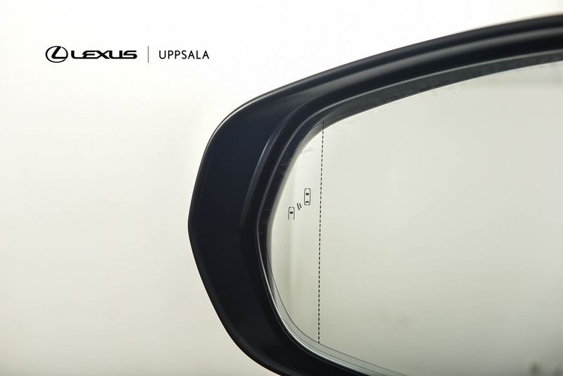 Lexus NX bild 18