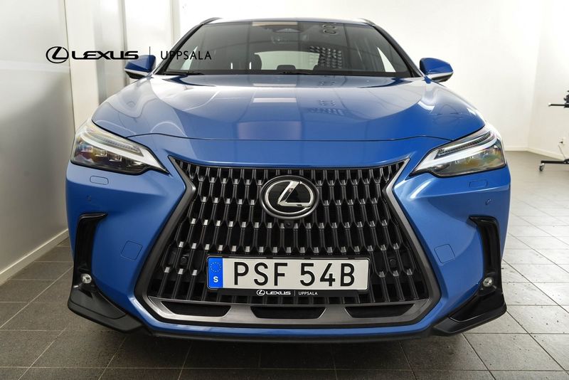 Lexus NX bild 5