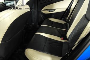 Lexus NX bild 7