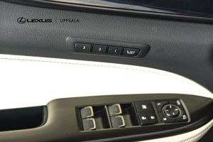 Lexus NX bild 11