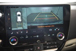 Lexus NX bild 17