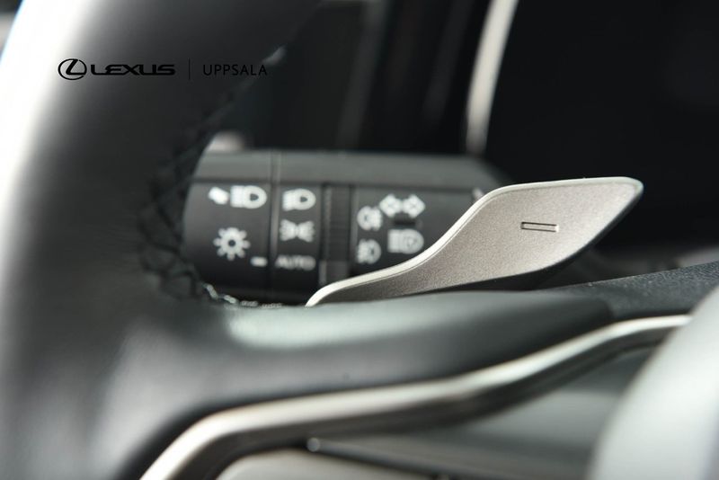 Lexus RX bild 16