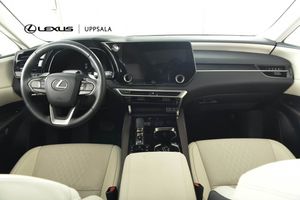 Lexus RX bild 8