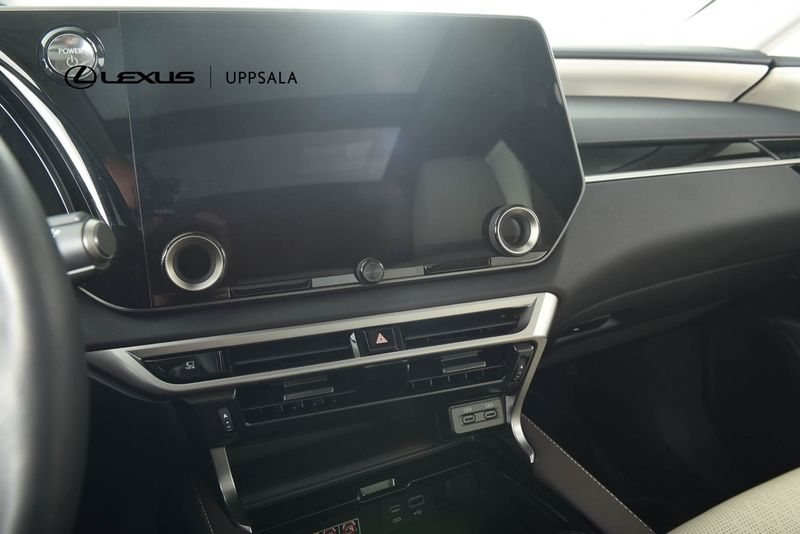 Lexus RX bild 19