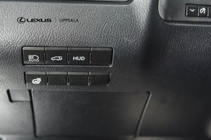 Lexus RX bild 14