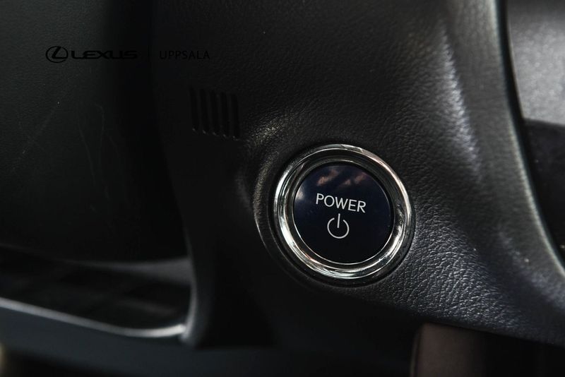 Lexus RX bild 17