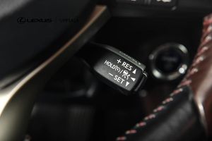 Lexus RX bild 16