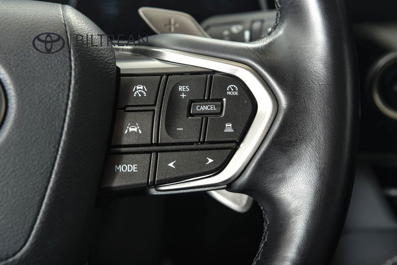 Lexus NX bild 15